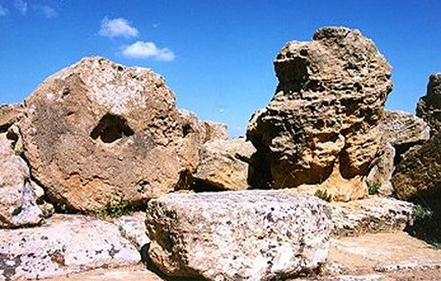 selinute.jpg (56960 bytes)